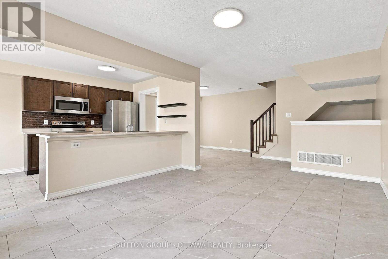 2621 Baynes Sound Way, Ottawa, Ontario  K2J 0X2 - Photo 7 - X13675288