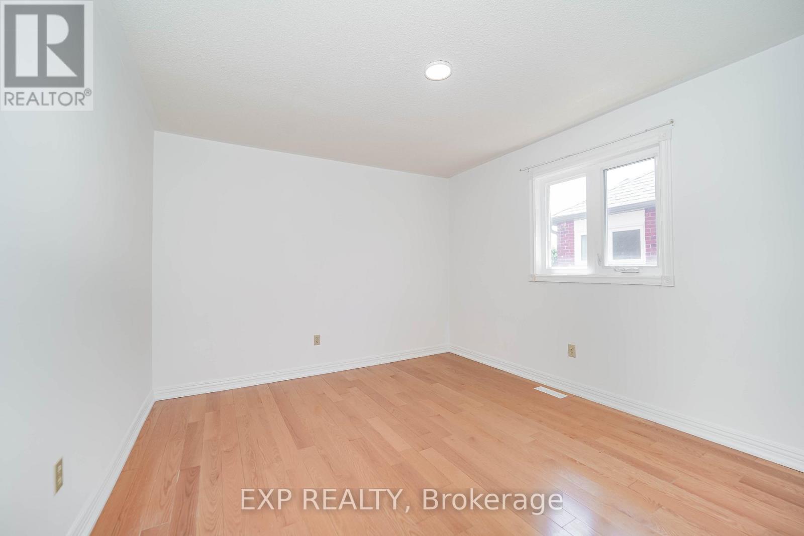 195 Savage Road, Newmarket, Ontario  L3X 1R6 - Photo 19 - N13675052