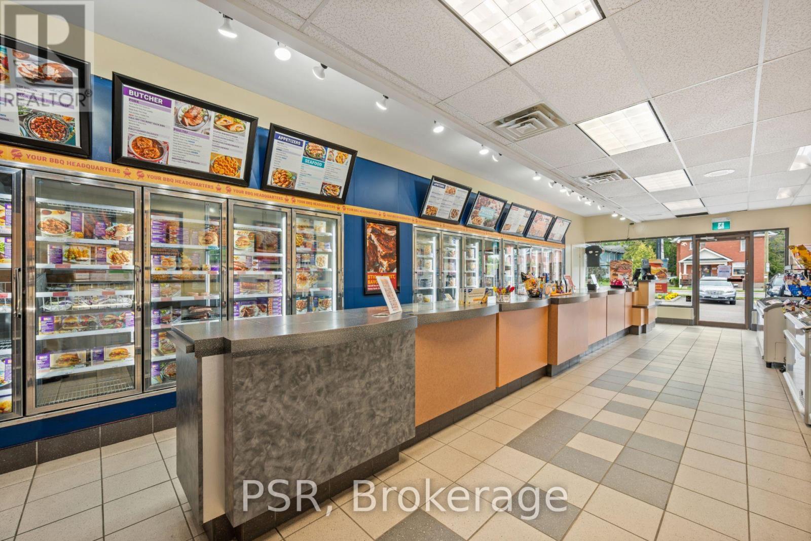 15005 Yonge Street, Aurora, Ontario L4G 1M5 - Photo 10 - N13675054