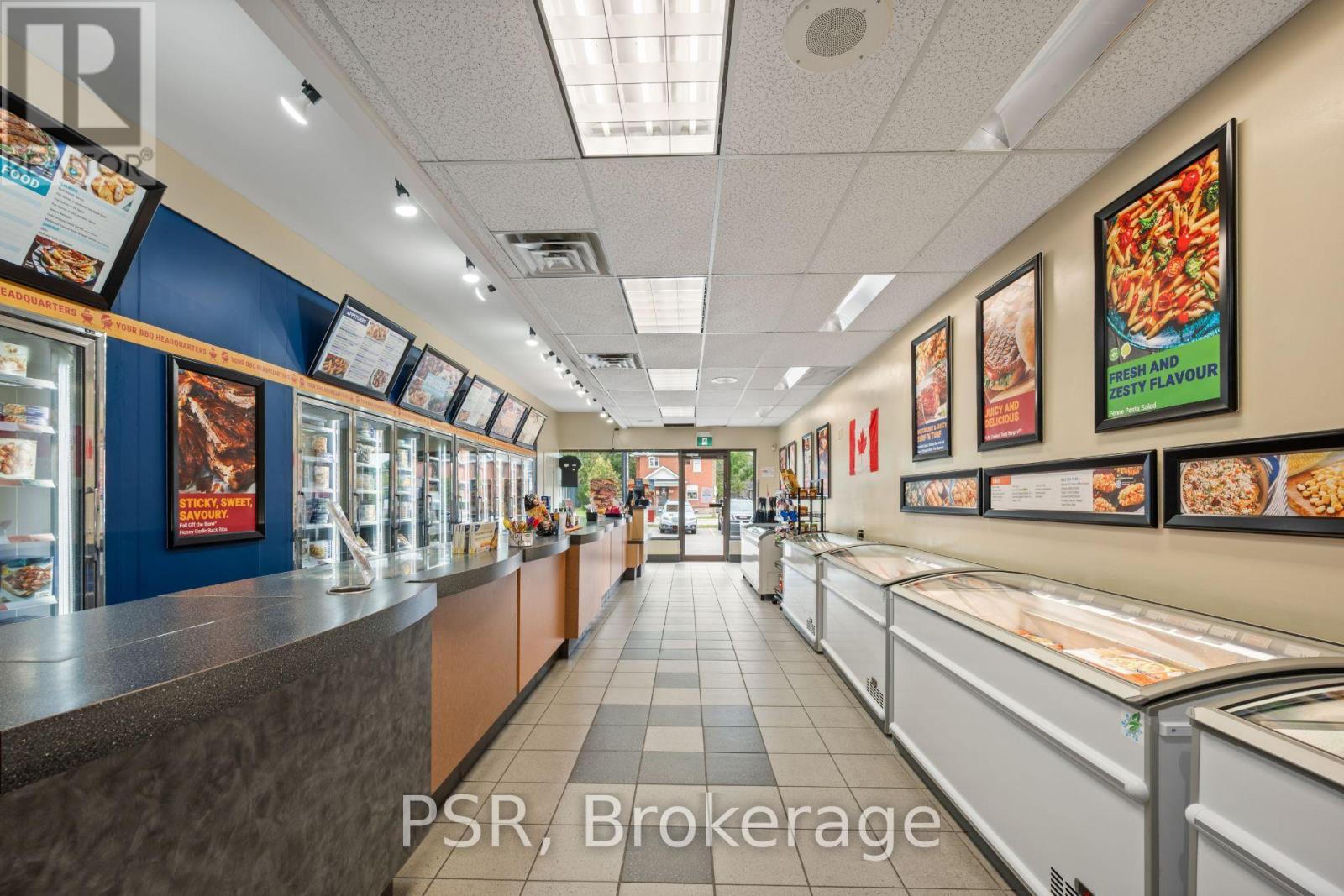 15005 Yonge Street, Aurora, Ontario L4G 1M5 - Photo 12 - N13675054