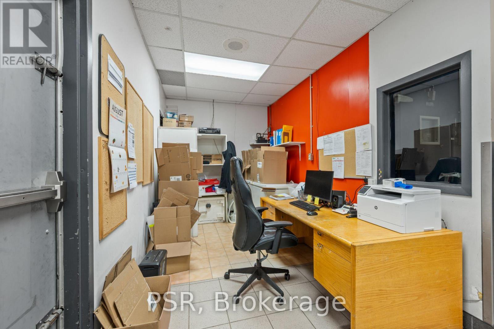 15005 Yonge Street, Aurora, Ontario L4G 1M5 - Photo 24 - N13675054