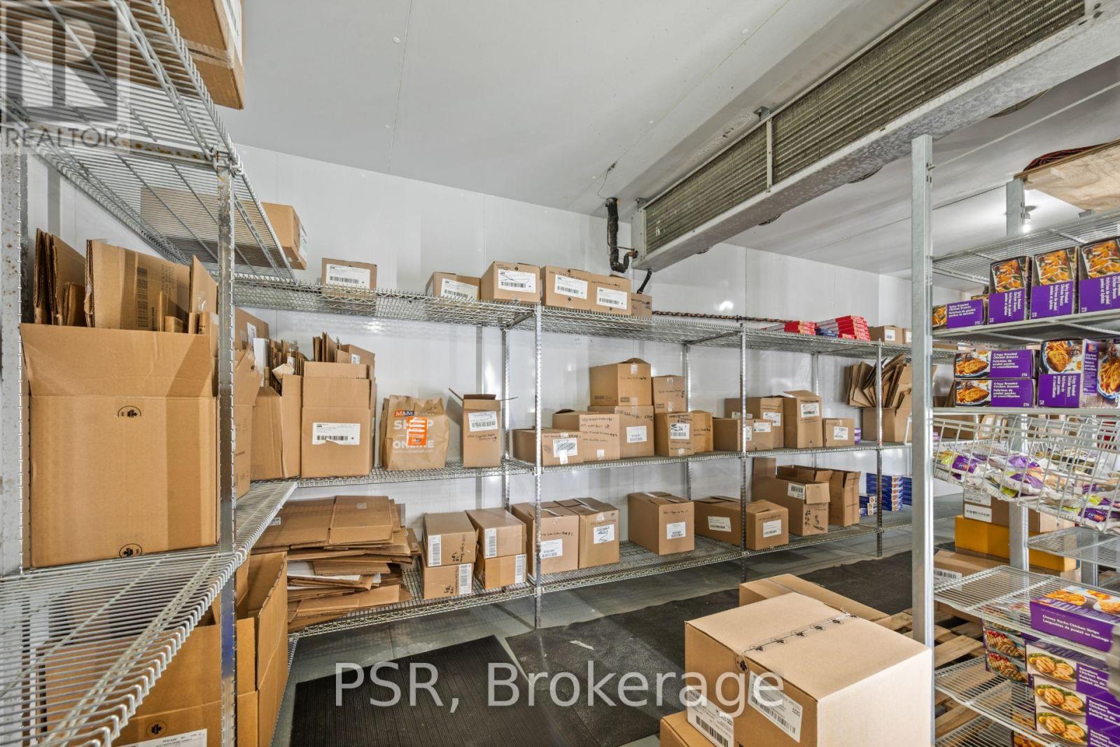 15005 Yonge Street, Aurora, Ontario L4G 1M5 - Photo 29 - N13675054