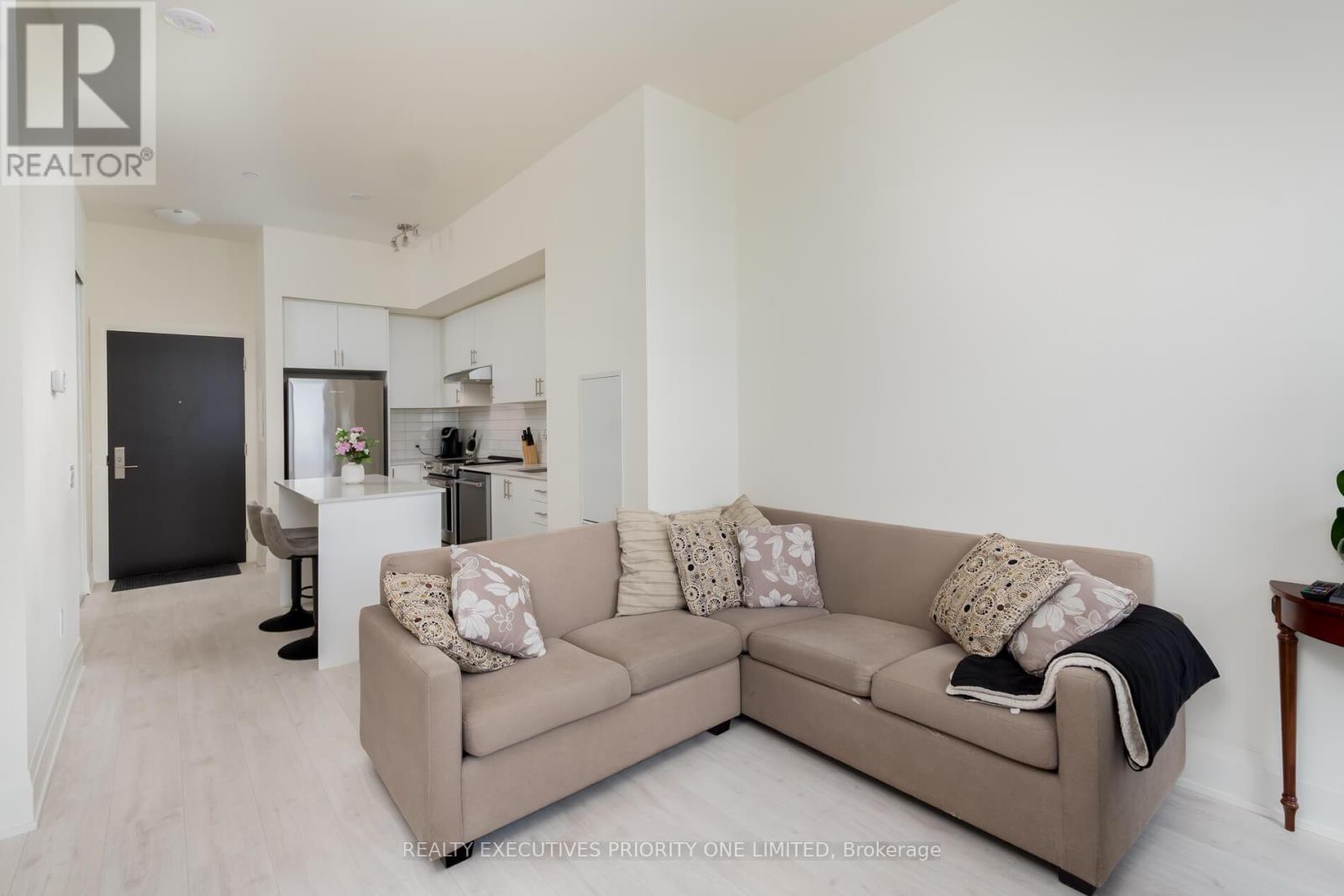 707 - 9000 Jane Street, Vaughan, Ontario  L4K 0M6 - Photo 10 - N13675144