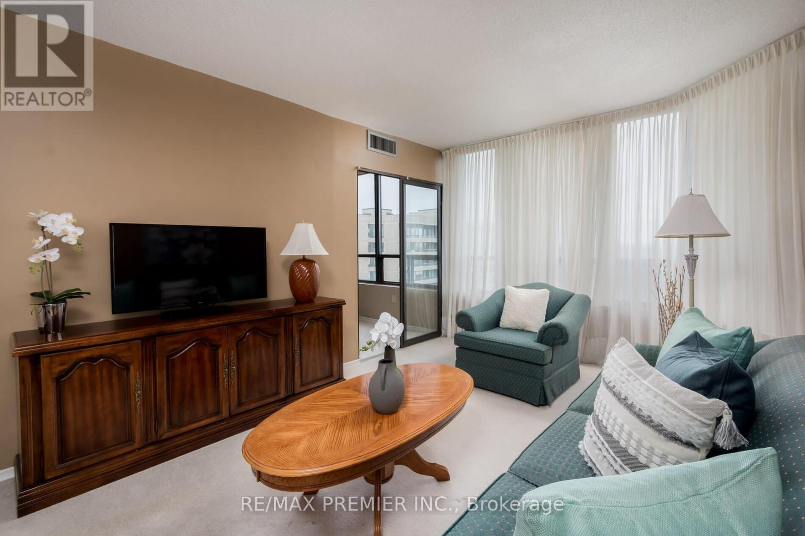1614 - 7440 Bathurst Street, Vaughan, Ontario  L4J 7K8 - Photo 10 - N13675186
