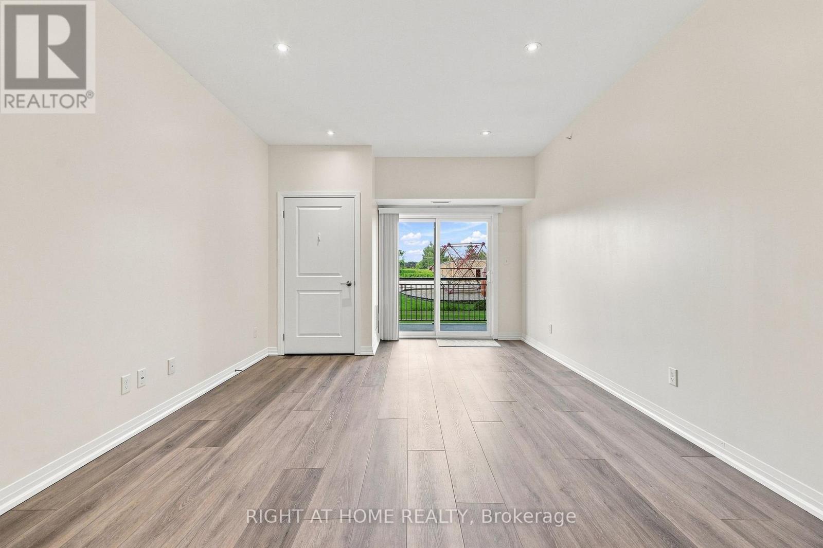 #106 - 299 Cundles Road E, Barrie, Ontario L4M 0K9 - Photo 21 - S13675274