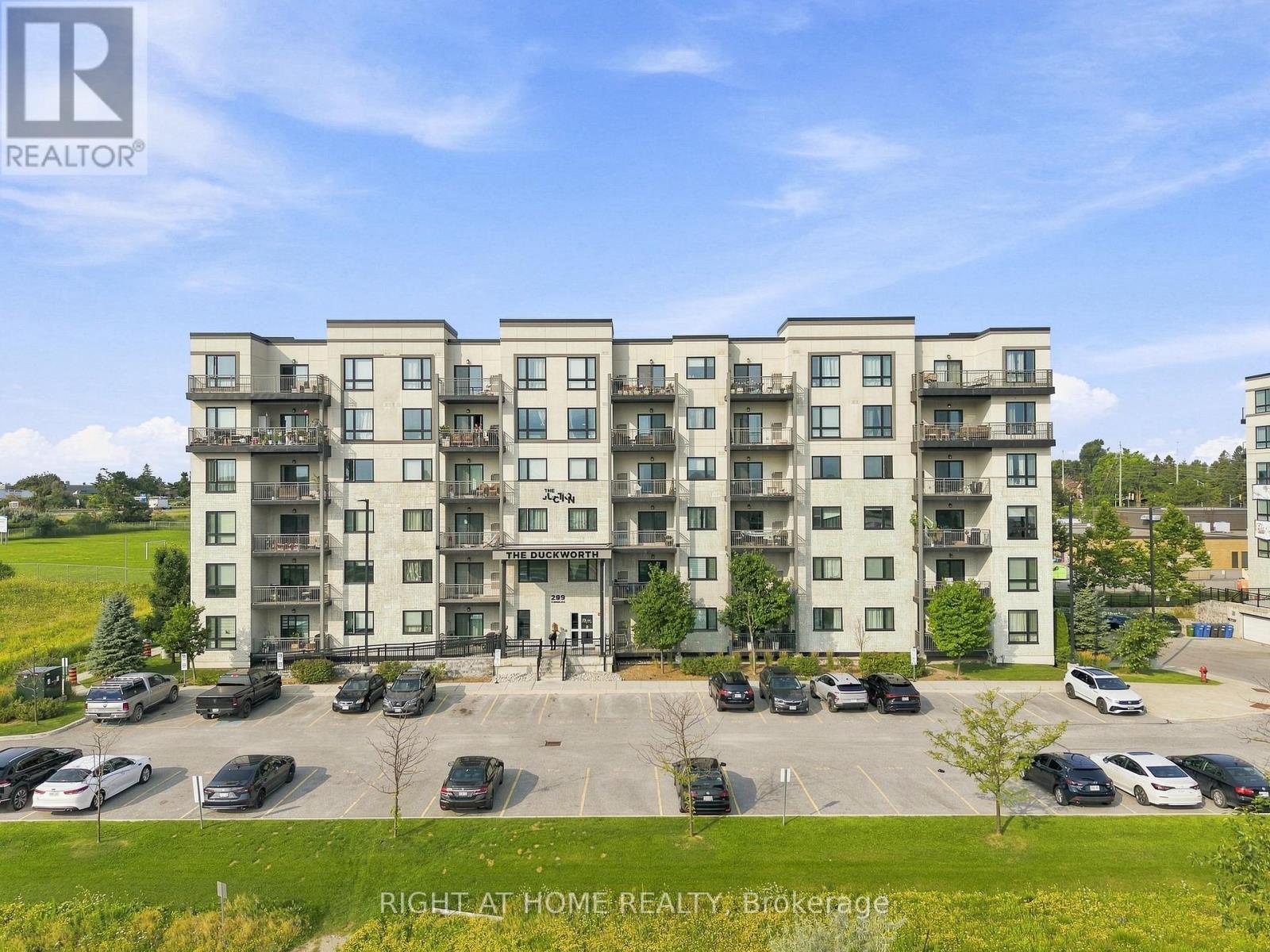 #106 - 299 Cundles Road E, Barrie, Ontario L4M 0K9 - Photo 3 - S13675274