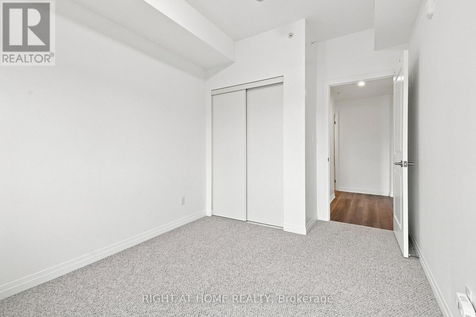 #106 - 299 Cundles Road E, Barrie, Ontario L4M 0K9 - Photo 33 - S13675274