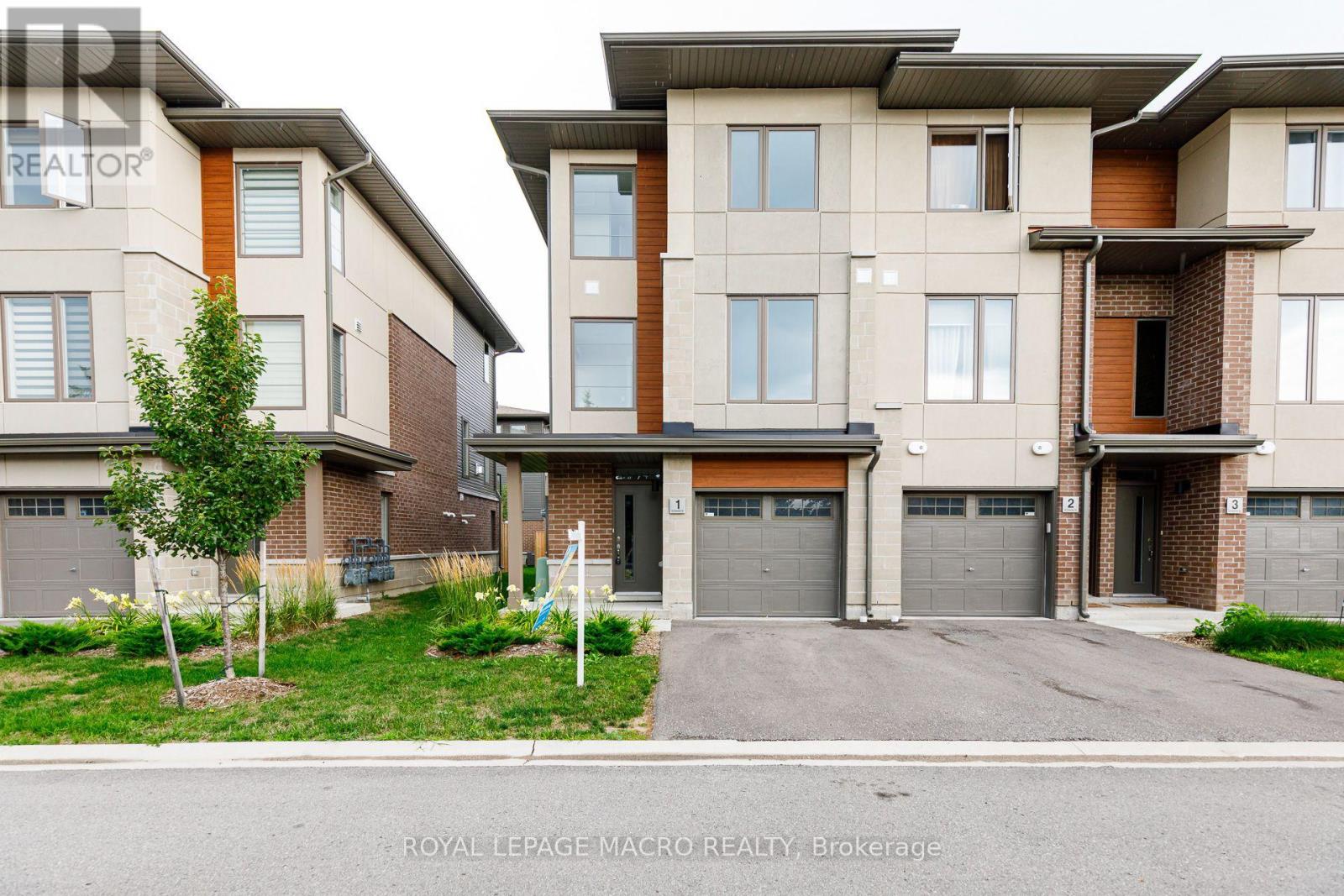 1 - 33 DAWSON DRIVE, Collingwood, Ontario