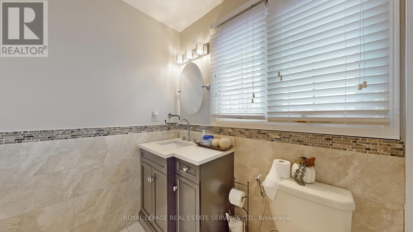 47 Hood Crescent, Brampton, Ontario  L6Y 4S7 - Photo 24 - W13675078