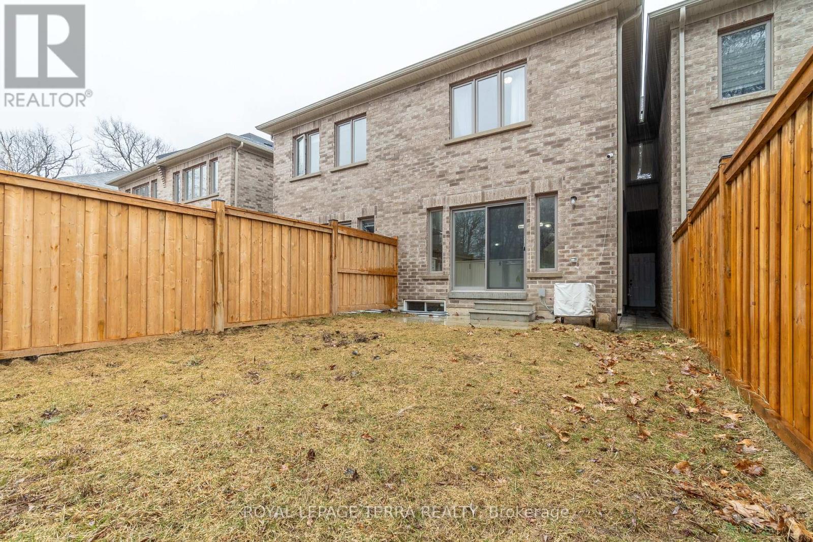 27 Summerbeam Way, Brampton, Ontario  L6Y 6K5 - Photo 35 - W13675084