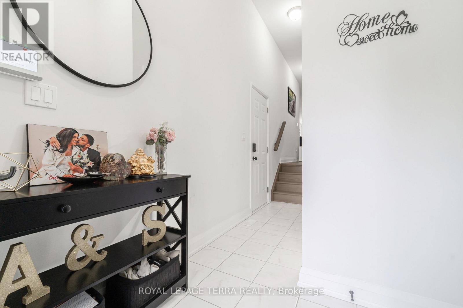 27 Summerbeam Way, Brampton, Ontario  L6Y 6K5 - Photo 5 - W13675084