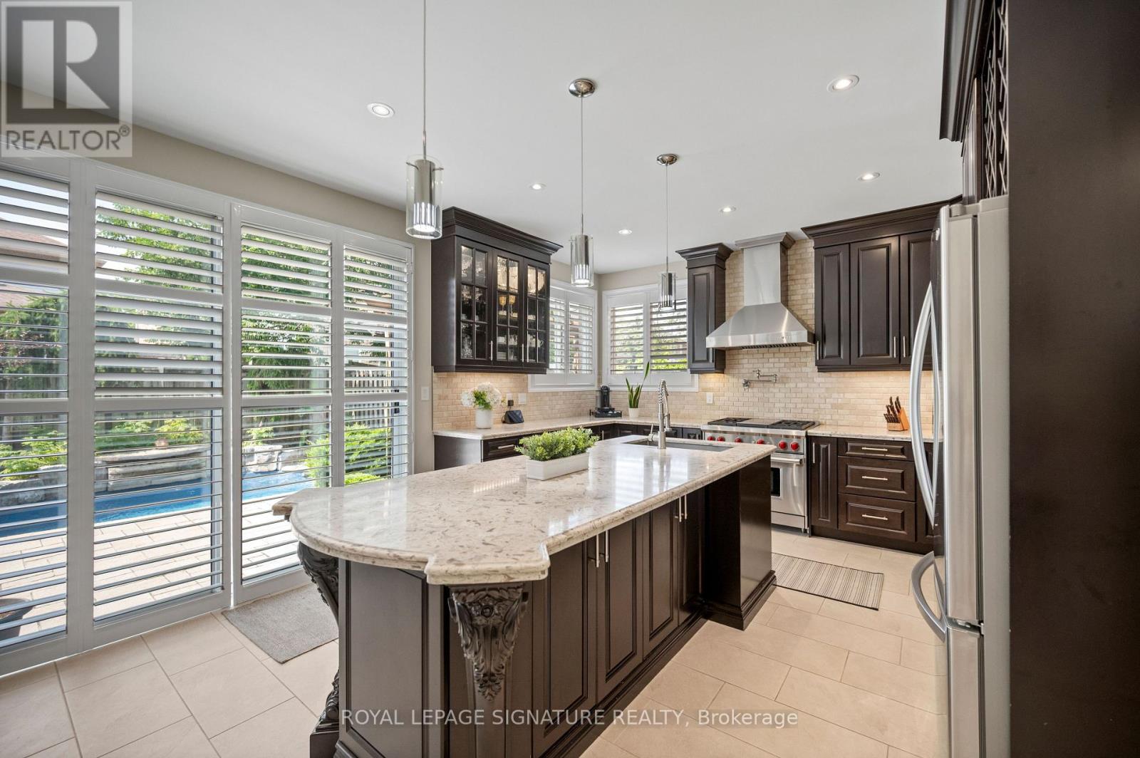 7134 Hallsands Drive, Mississauga, Ontario  L5N 7T2 - Photo 16 - W13675246