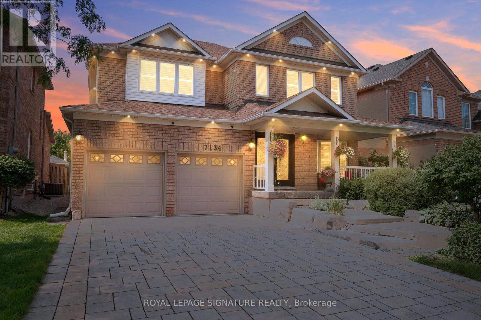 7134 Hallsands Drive, Mississauga, Ontario  L5N 7T2 - Photo 3 - W13675246