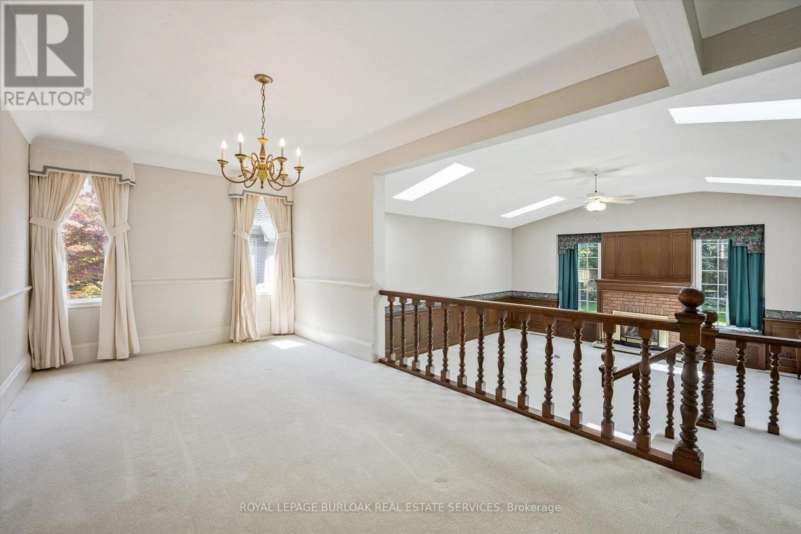138 Appleby Place, Burlington, Ontario  L7L 2X1 - Photo 12 - W13675272