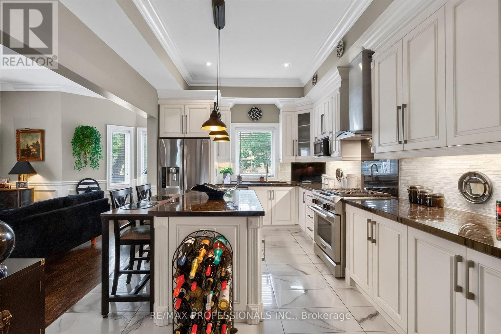 2 Charleston Road, Toronto, Ontario  M9B 4M7 - Photo 14 - W13675324