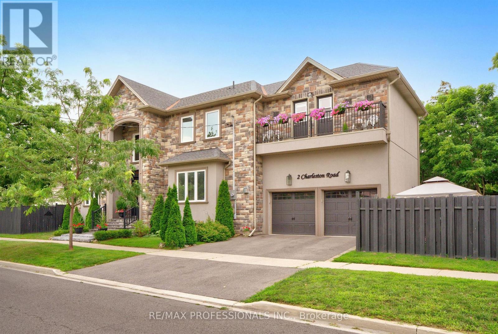 2 Charleston Road, Toronto, Ontario  M9B 4M7 - Photo 3 - W13675324