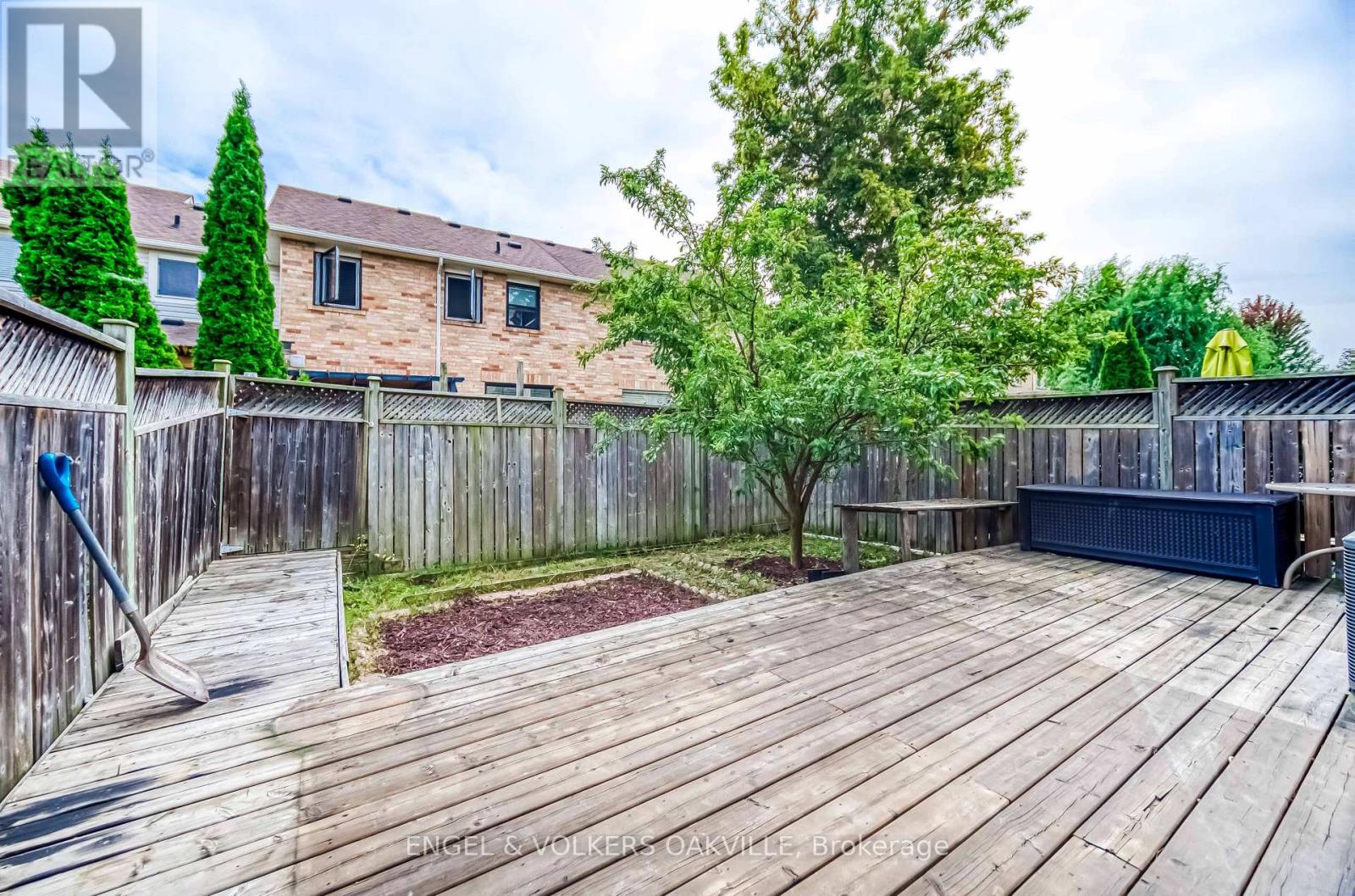 1121 Barclay Circle, Milton, Ontario  L9T 5W4 - Photo 14 - W13675348