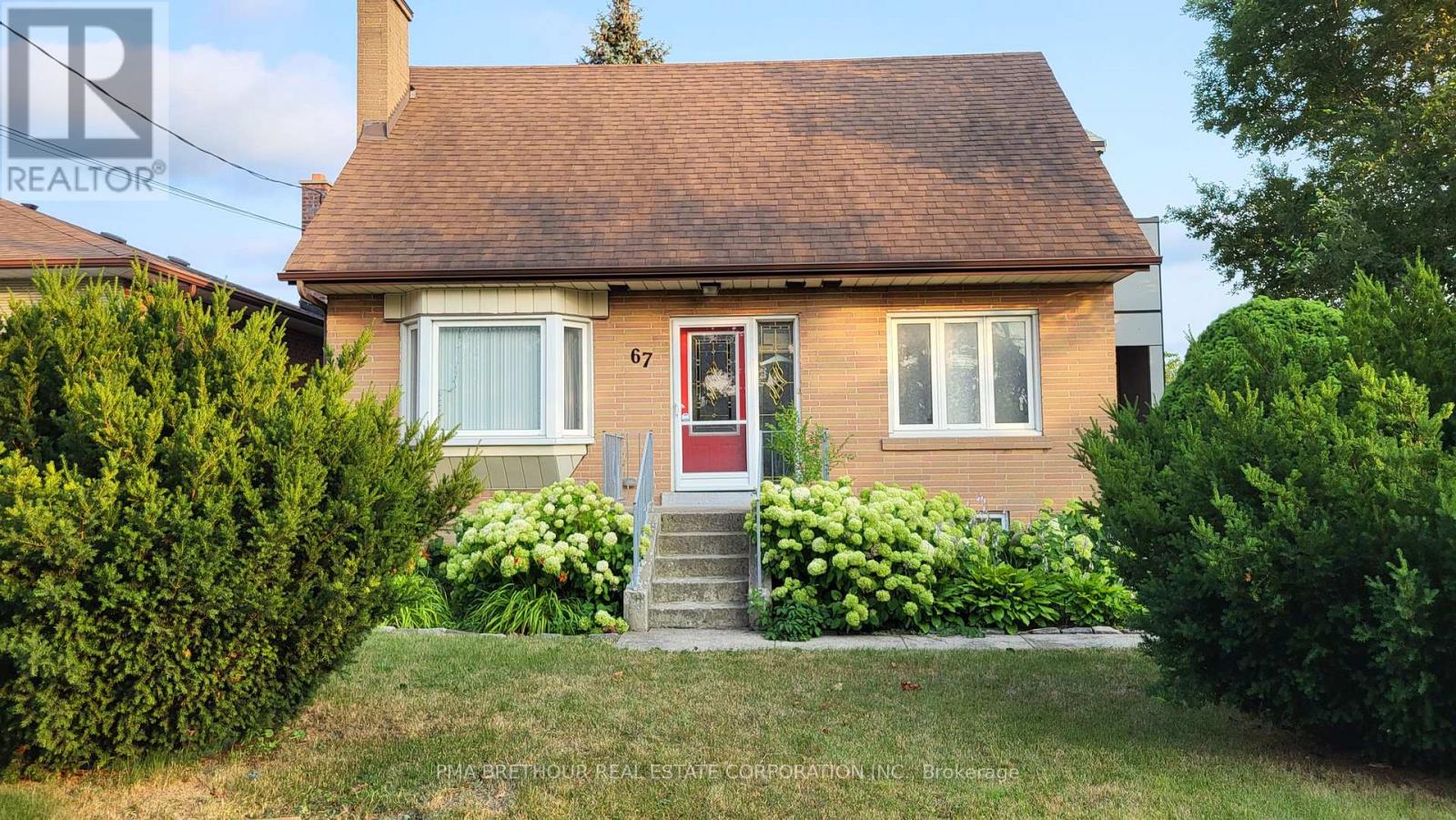 67 Cartwright Avenue, Toronto, Ontario  M6A 1V1 - Photo 19 - W13612296