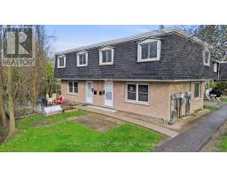 10 - 76 BORDEN PARKWAY, Kitchener, Ontario
