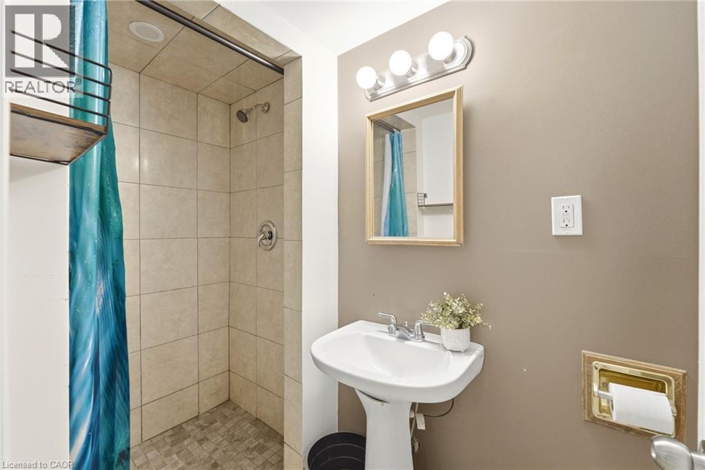61 Glenmount Avenue, Hamilton, Ontario  L8S 2L3 - Photo 29 - 40855848
