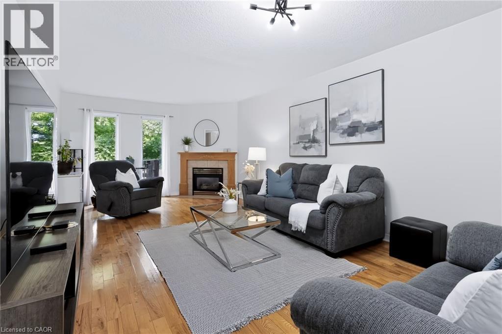 4130 Foxwood Drive, Burlington, Ontario  L7M 4L3 - Photo 4 - 40855640
