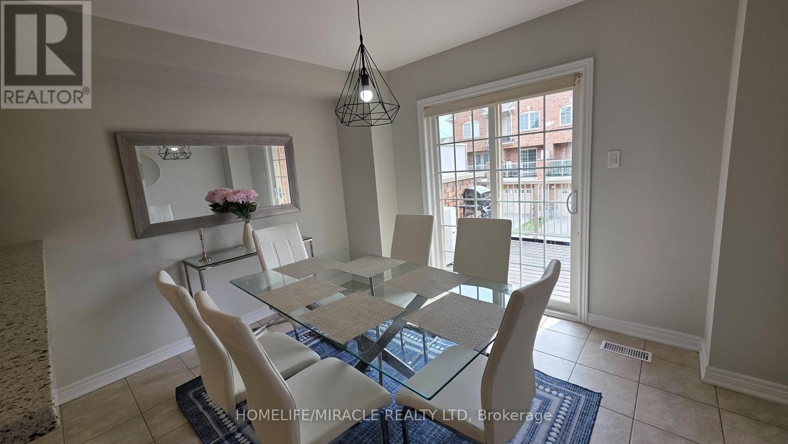 38 - 32 Mowat Boulevard, Kitchener, Ontario  N2E 1X4 - Photo 4 - X13675340