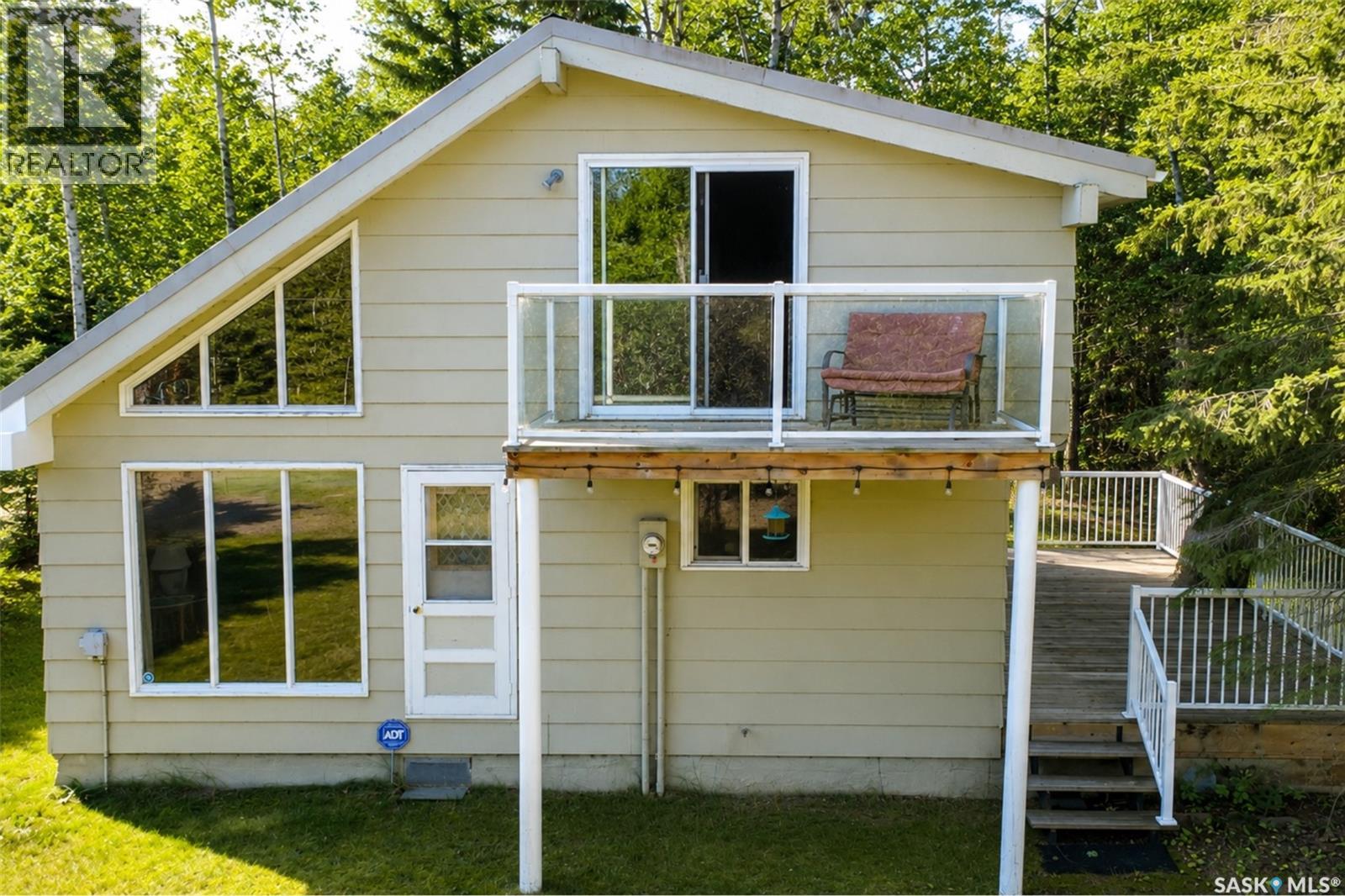 303 Christel Crescent, Lac Des Îles, Saskatchewan  S0M 1A0 - Photo 3 - SK045467