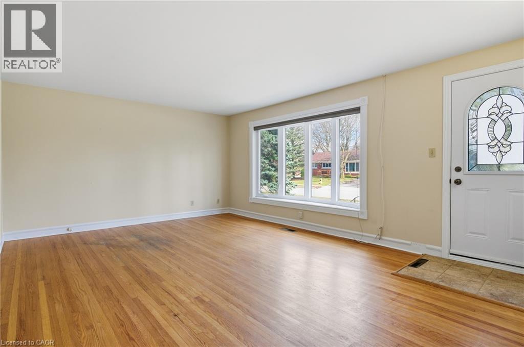 58 Lowrey Avenue S, Cambridge, Ontario  N1R 4Z6 - Photo 5 - 40850712