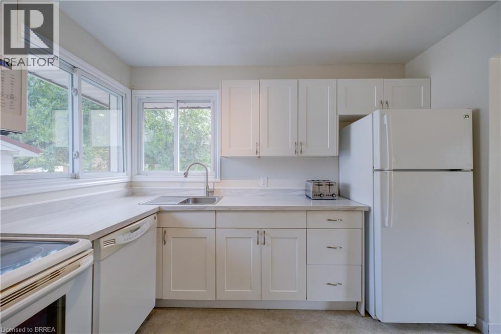 14 Cherrywood Drive, Stoney Creek, Ontario  L8G 2P5 - Photo 10 - 40854174