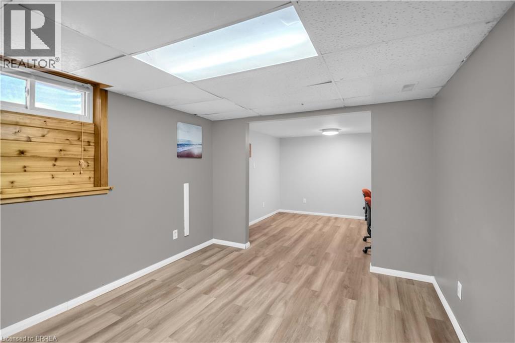 92 Brier Park Road, Brantford, Ontario  N3R 5T4 - Photo 31 - 40854538
