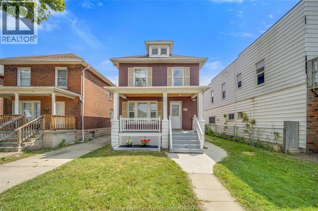 MLS# 26019833: 392 CURRY AVENUE, Windsor, Canada