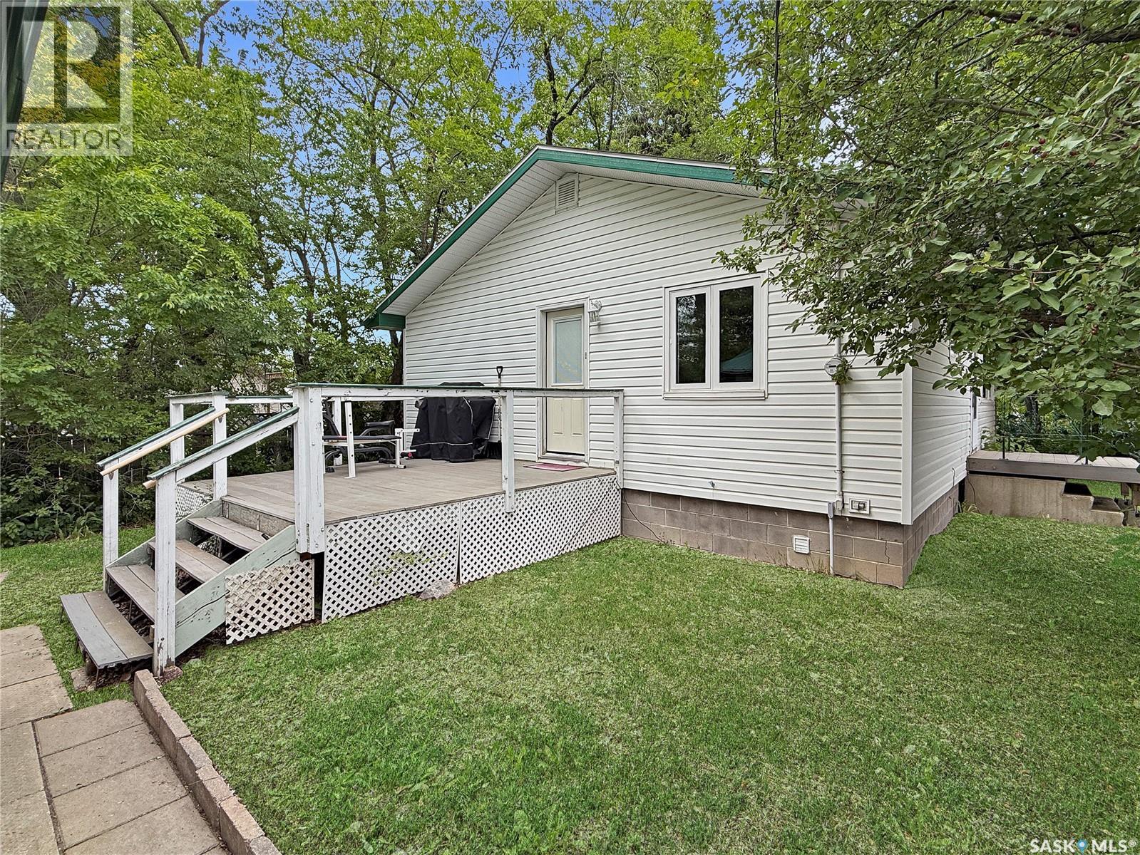 170 Brownlee Avenue, Mclean, Saskatchewan  S0G 3E0 - Photo 2 - SK045571