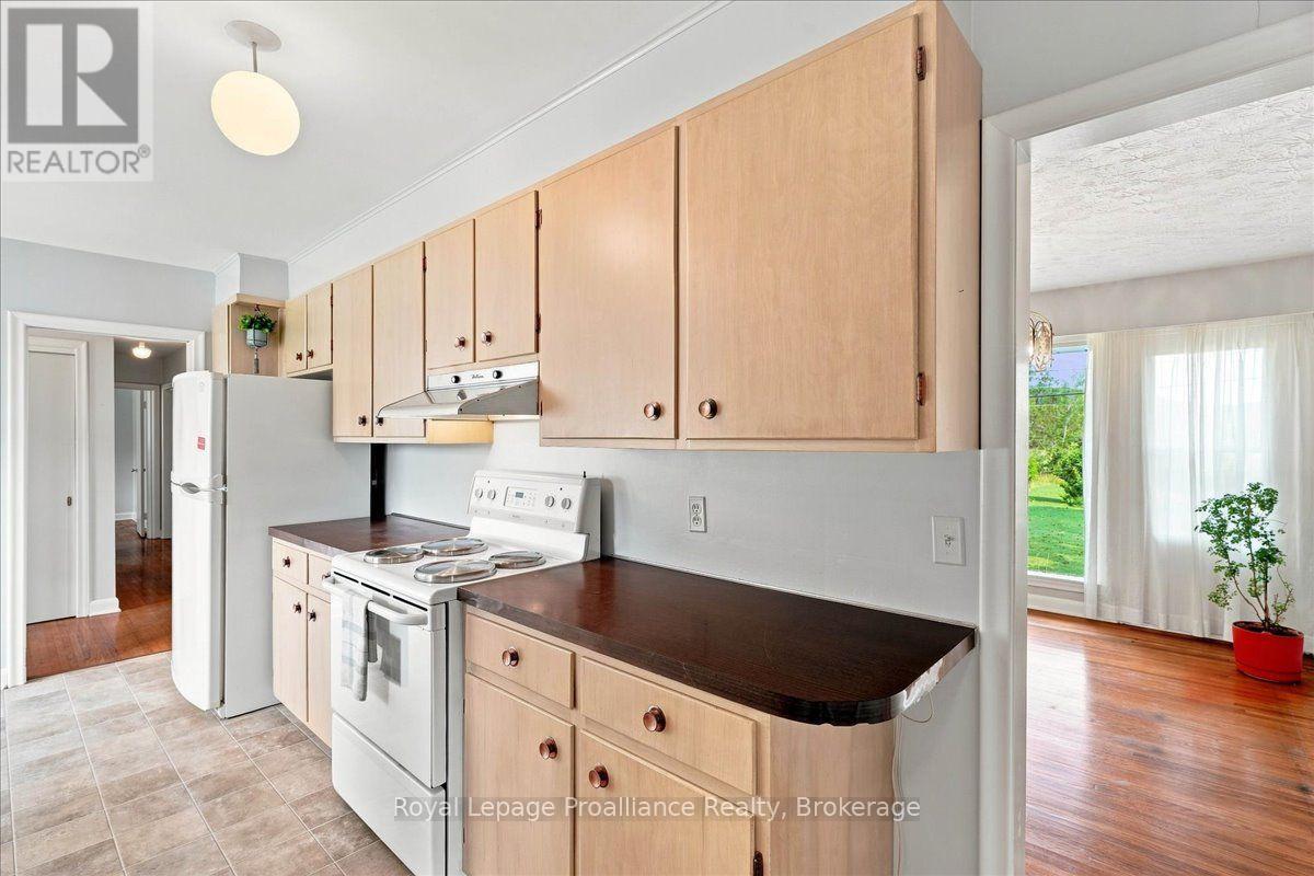 120 Sidney Crescent, Quinte West, Ontario  K0K 1E0 - Photo 9 - X13675440