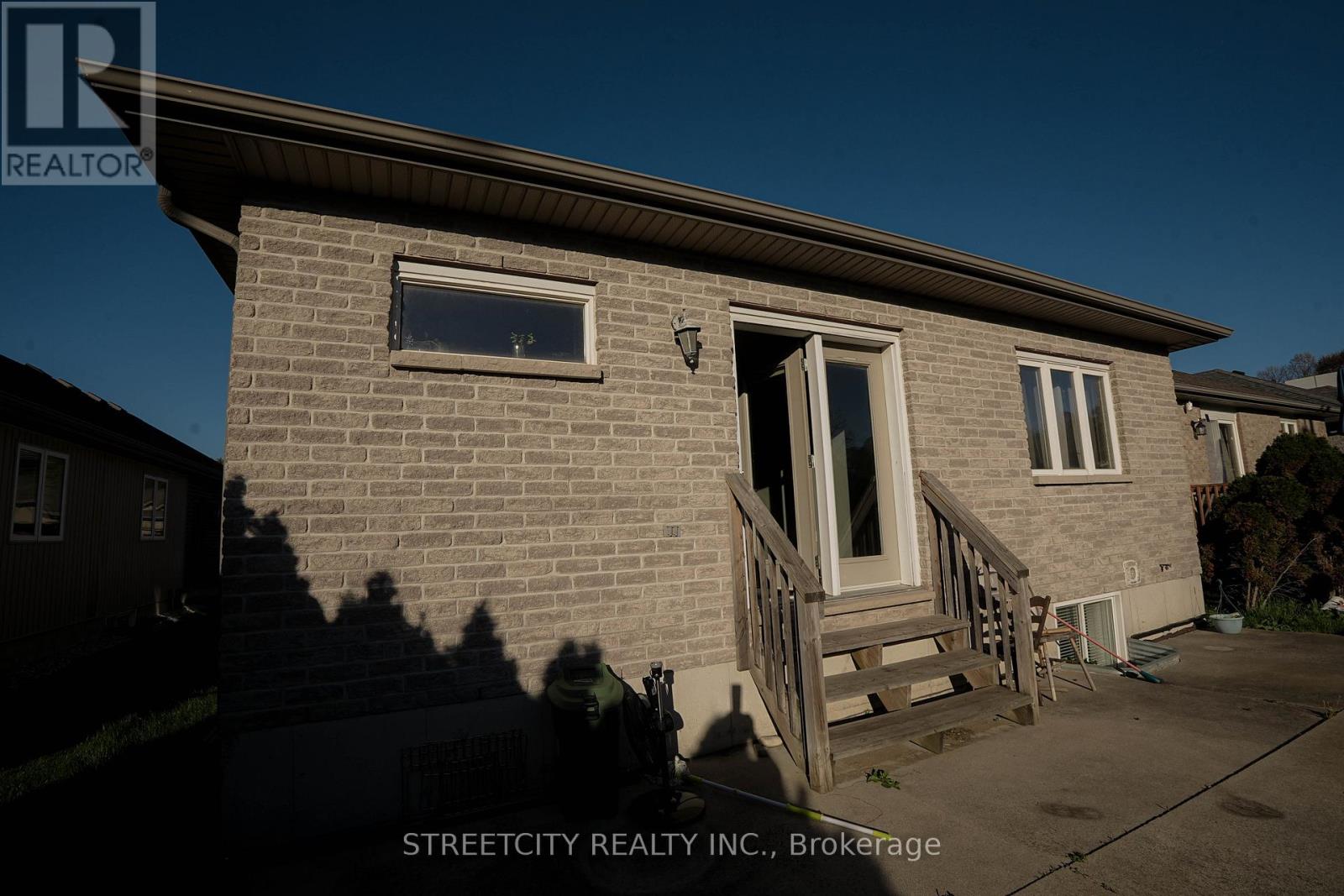 5 - 1430 Highbury Avenue N, London East, Ontario  N5Y 6M4 - Photo 11 - X13675368