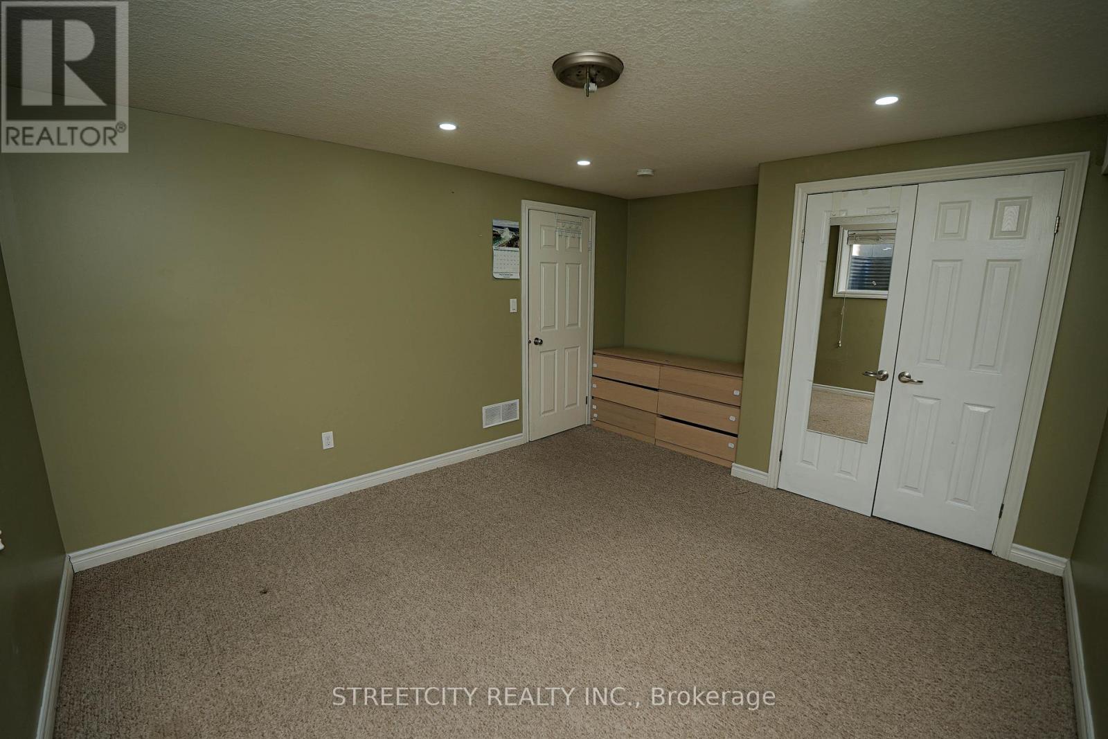 5 - 1430 Highbury Avenue N, London East, Ontario  N5Y 6M4 - Photo 7 - X13675368