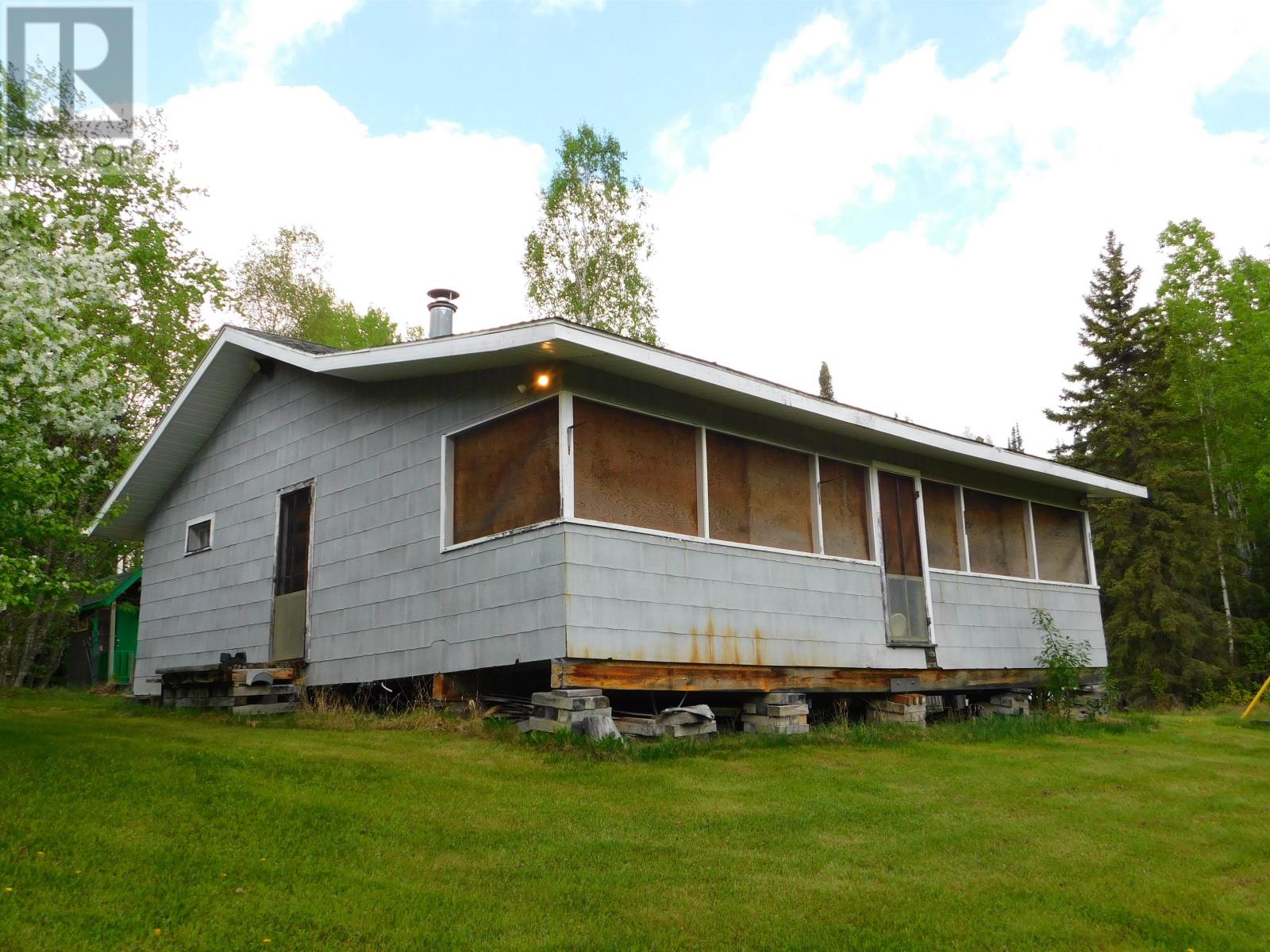140 White Wing Rd, Ear Falls, Ontario  P0V 1T0 - Photo 2 - TB2601507
