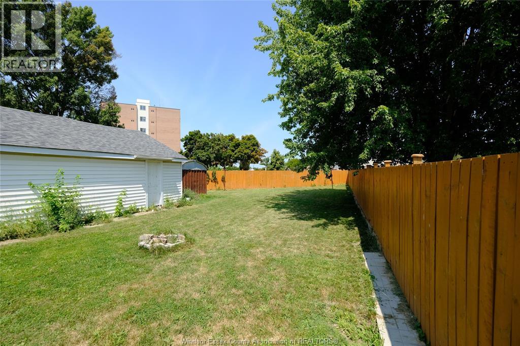 31 Maidstone Avenue East, Essex, Ontario  N8M 2J3 - Photo 4 - 26019827