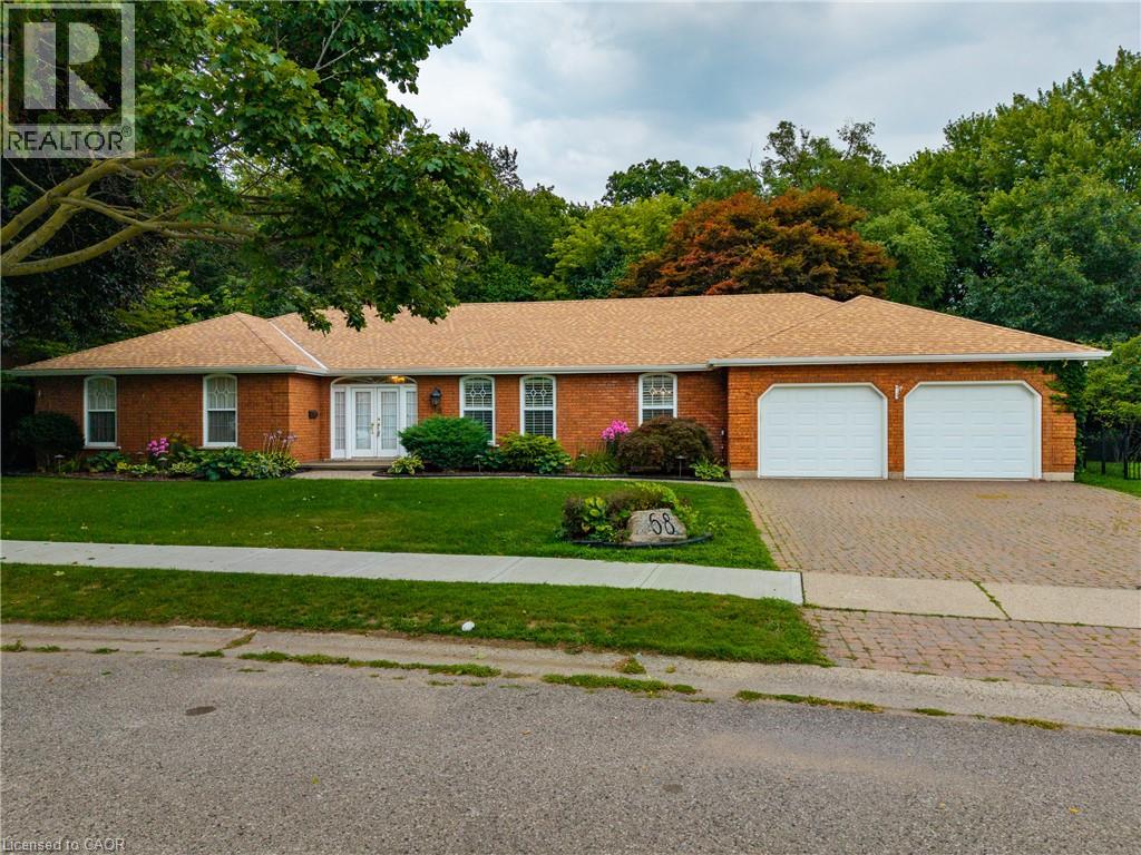 68 ROYAL OAK Drive, Brantford, Ontario