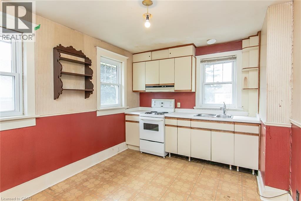 64 Simeon Street, Kitchener, Ontario  N2H 1S5 - Photo 15 - 40854729