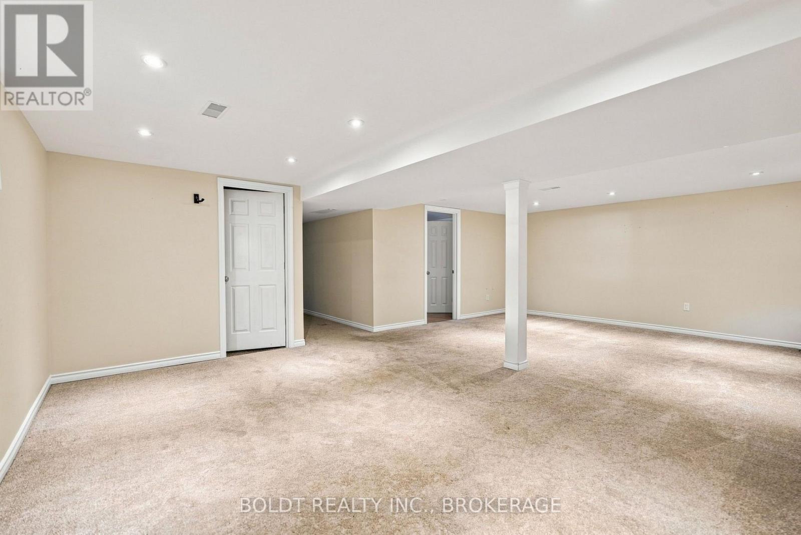 23 Woodelm Drive, St. Catharines, Ontario  L2M 4N5 - Photo 19 - X13675510