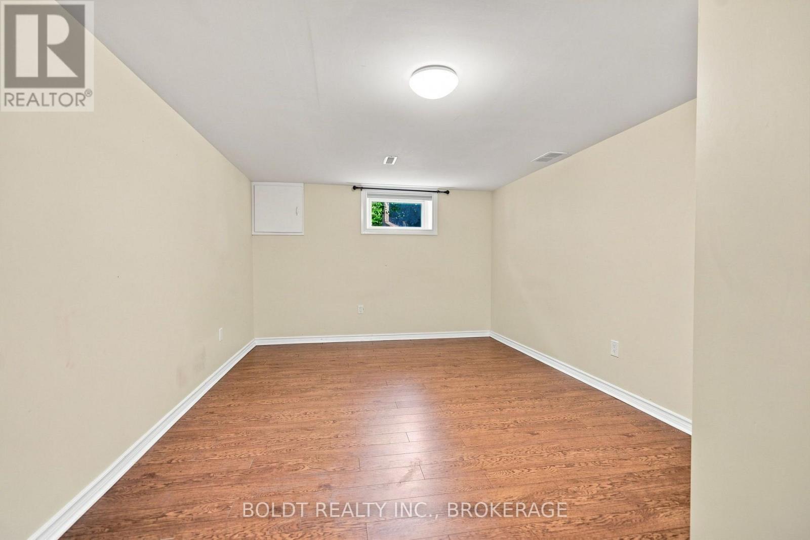 23 Woodelm Drive, St. Catharines, Ontario  L2M 4N5 - Photo 21 - X13675510
