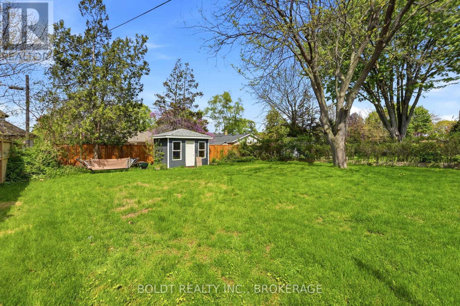 23 Woodelm Drive, St. Catharines, Ontario  L2M 4N5 - Photo 26 - X13675510
