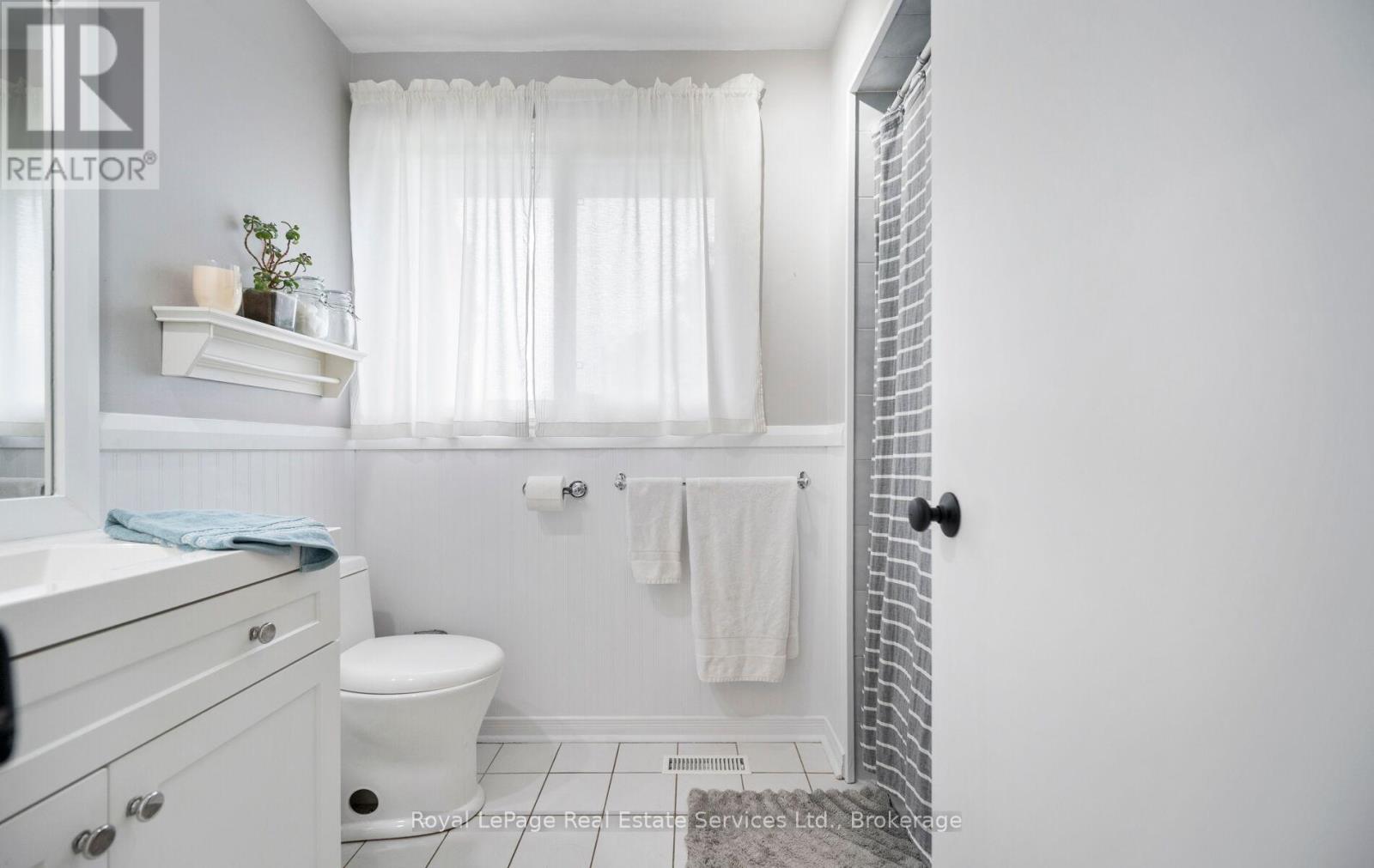 4513 Ivy Gardens Crescent, Lincoln, Ontario  L3J 0B3 - Photo 24 - X13675444
