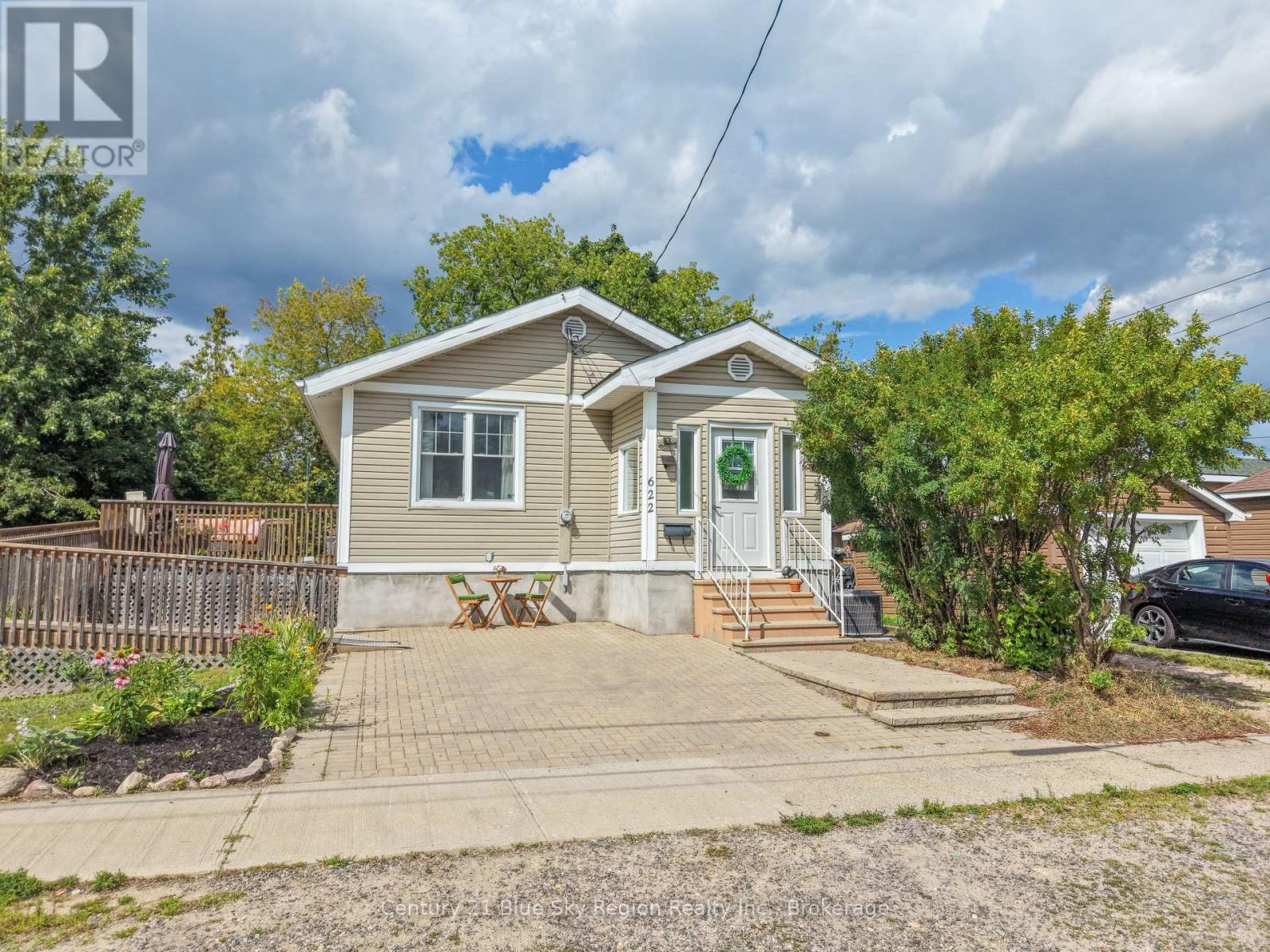 622 REYNOLDS STREET, North Bay, Ontario