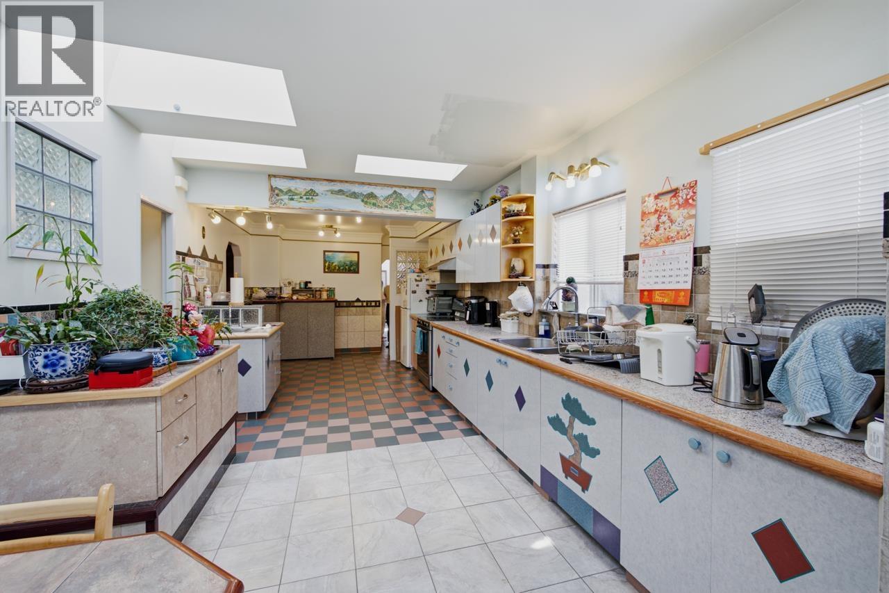 55 W King Edward Avenue, Vancouver, British Columbia V5Y 2H6 - Photo 11 - R3155752
