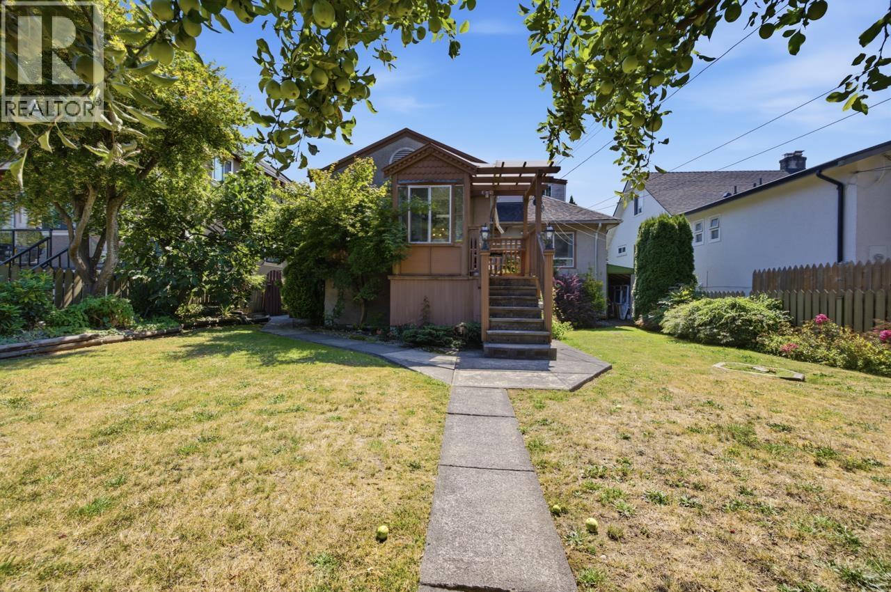 55 W King Edward Avenue, Vancouver, British Columbia V5Y 2H6 - Photo 36 - R3155752