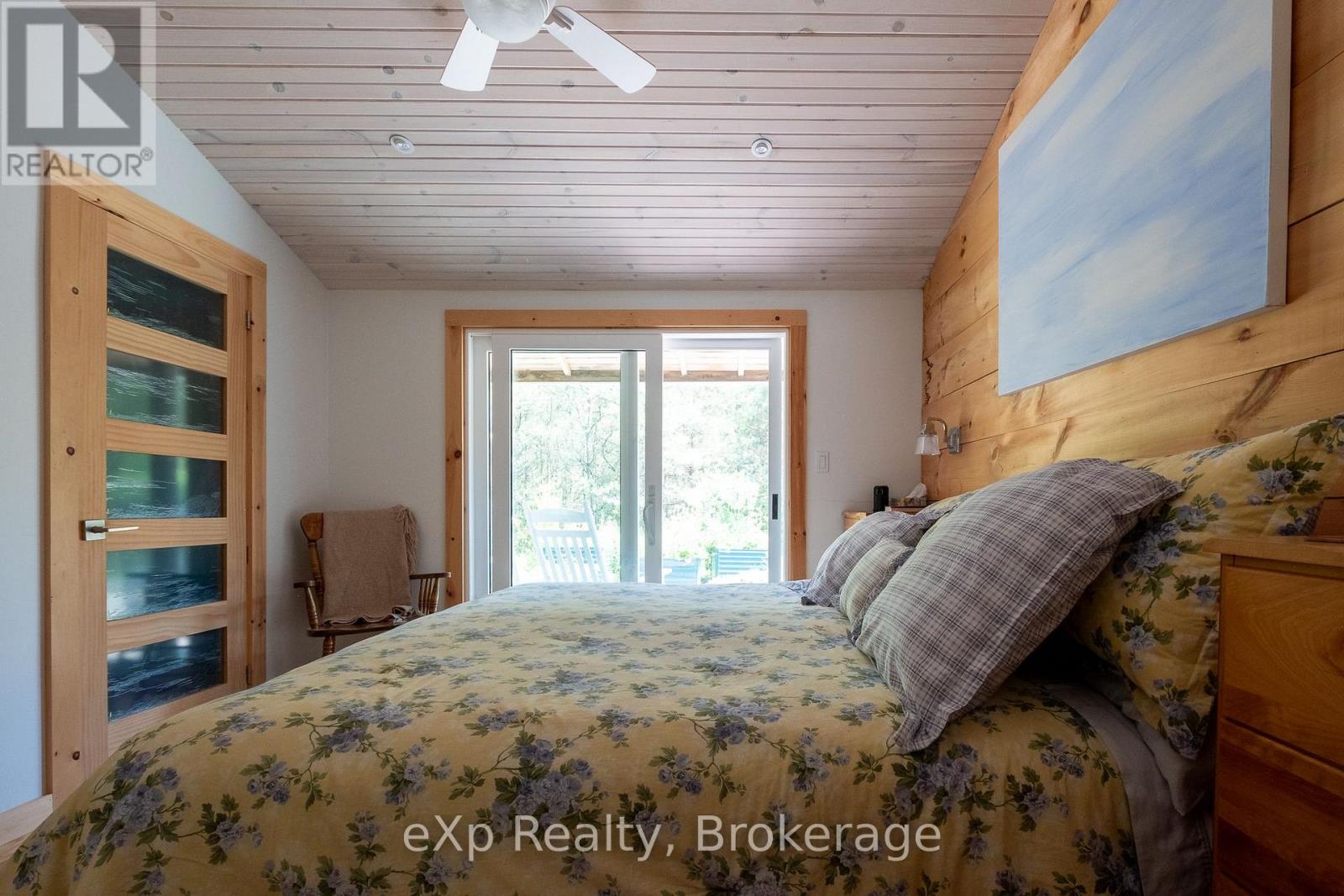 174745 Mulock Road, West Grey, Ontario  N0G 1S0 - Photo 12 - X13675448
