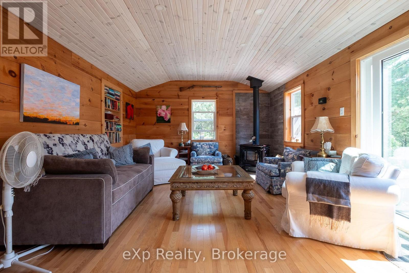 174745 Mulock Road, West Grey, Ontario  N0G 1S0 - Photo 16 - X13675448