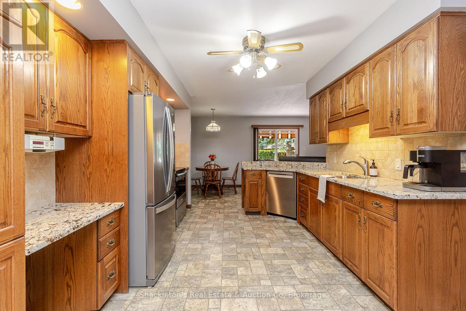 229 Briarhill Drive, Stratford, Ontario  N5A 7T1 - Photo 12 - X13675500
