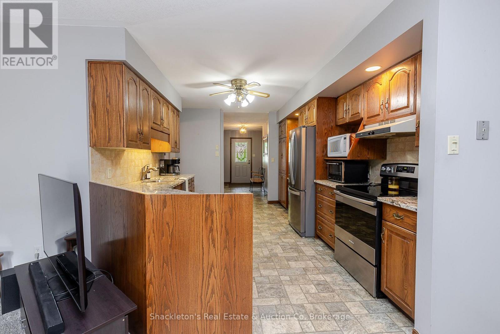 229 Briarhill Drive, Stratford, Ontario  N5A 7T1 - Photo 16 - X13675500